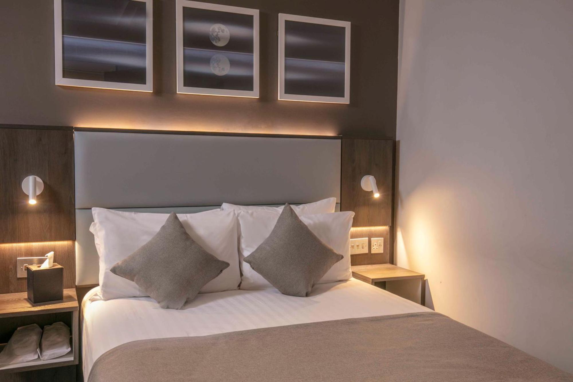 Best Western Plus Vauxhall Hotel Лондон Екстериор снимка