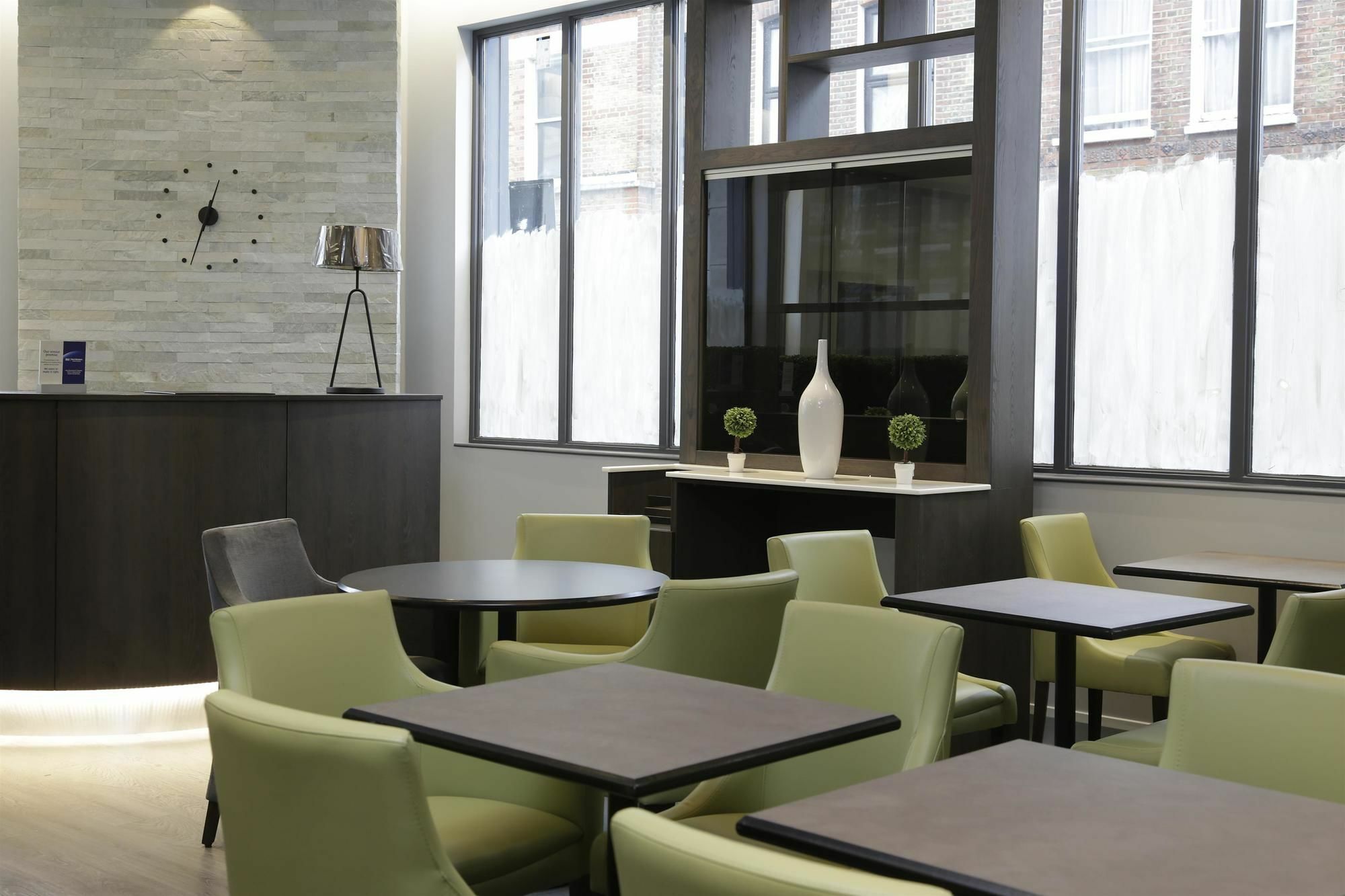 Best Western Plus Vauxhall Hotel Лондон Екстериор снимка